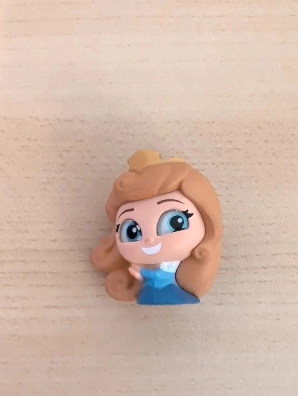 Disney Doorables SPECIAL EDITION Aurora Blue Dress